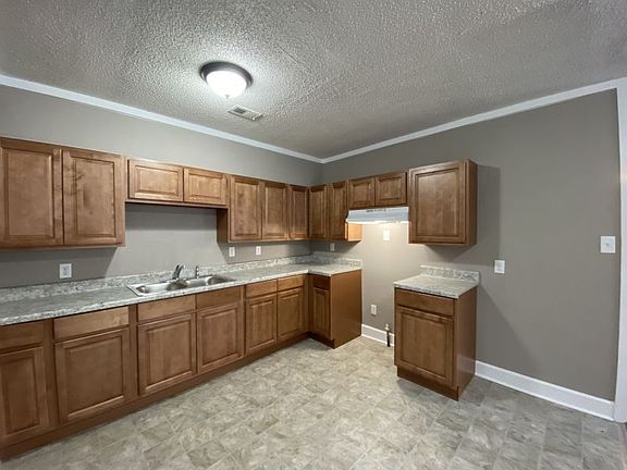 3rd image of 2734 Fizer Rd
