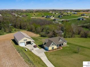 1200 Deer Run Ln, Murray, NE 68409