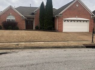 304 Mayhurst Ln, Cordova, TN 38018