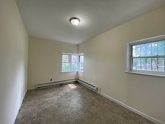 5th image of 210-10 Hillside Ave #A1