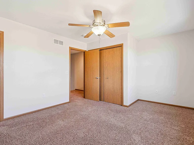 Westgate Residence Townhomes — Photo 16