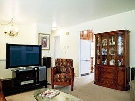 4th image of 1344 W Persimmon Pl