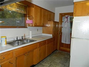 5th image of 116 Deerfield Dr