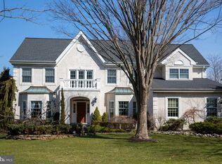 86 Milbob Dr, Ivyland, PA 18974