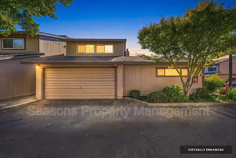 2 bed, 2.5 bath, 1600 sqft, $2,395 — Photo 1