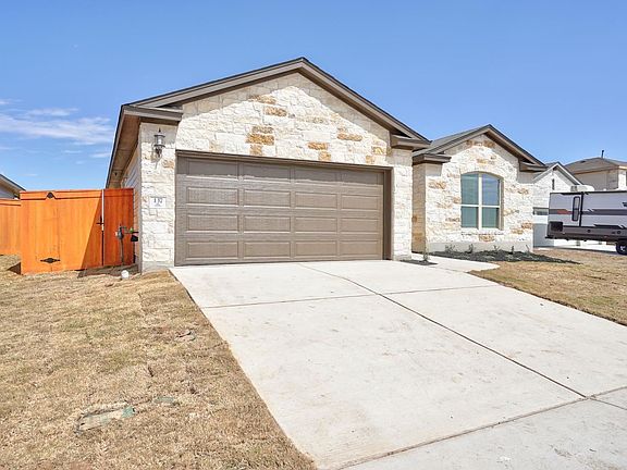 2nd image of 137 Goldfinch Dr
