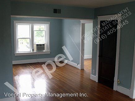 3rd image of 1602 W 37th St APT 2W