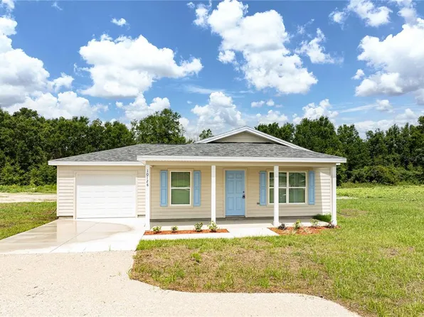 10128 County Road 229, Oxford, FL 34484