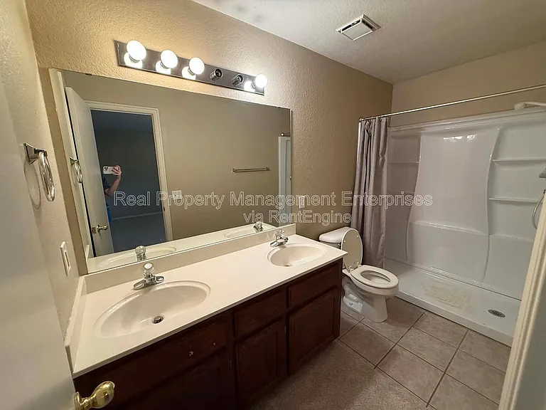 4101 Heritage Place Dr — Photo 15