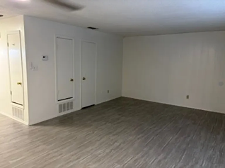 3442 State St #B — Photo 4