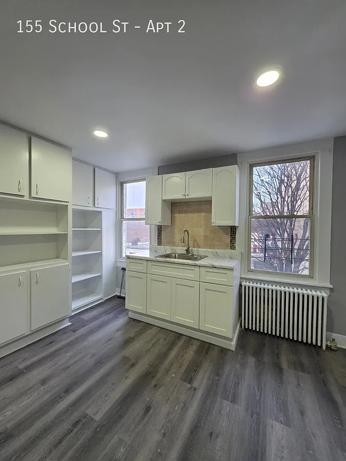 2 bed, $2,600 — Photo 2