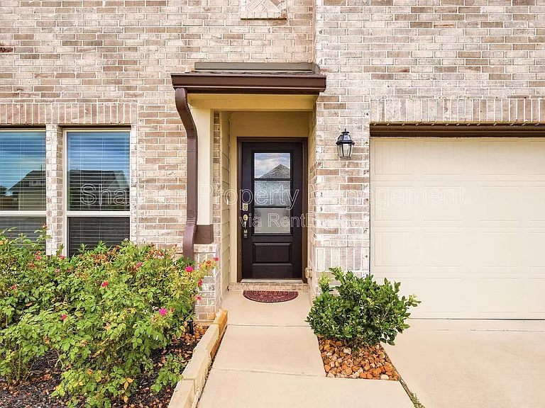 32311 Melbrooke Dr — Photo 3