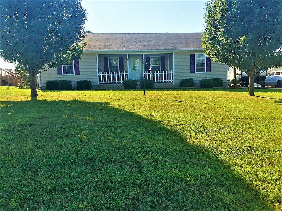 1st image of 44 Cherry Blossom Dr
