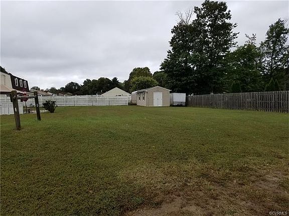 4th image of 2406 Bicors Dr