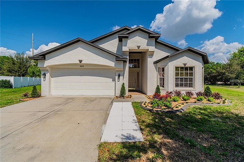 1st image of 8408 Carriage Pointe Dr