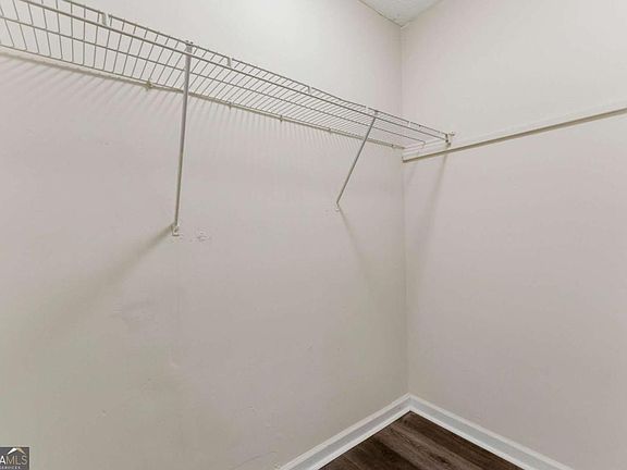 5th image of 7237 Crestside Dr