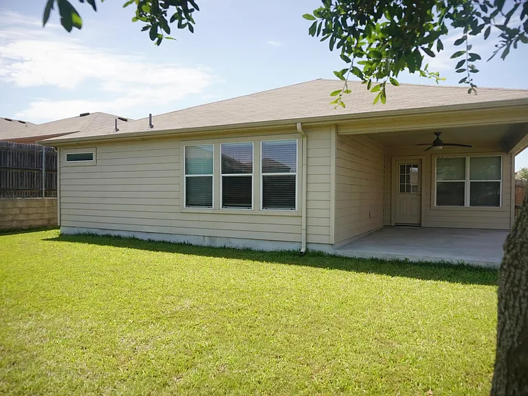 3613 Storm Rdg — Photo 30