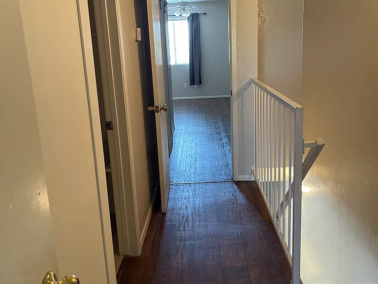 1215 E Lemon St #217 — Photo 14