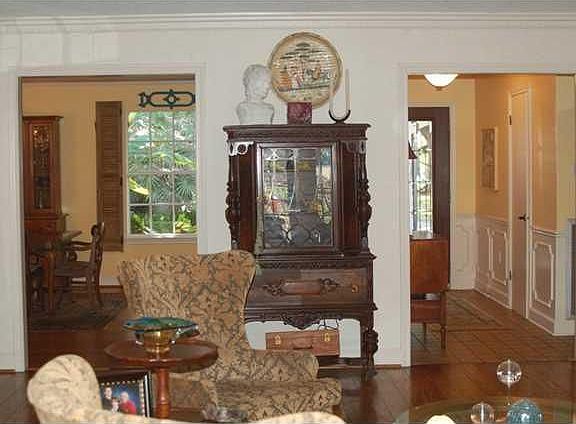 5th image of 301 Ducharme Ln