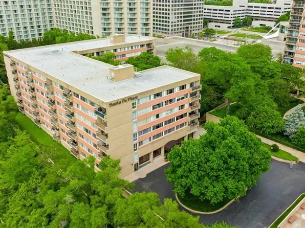 2525 Main St APT 715, Kansas City, MO 64108