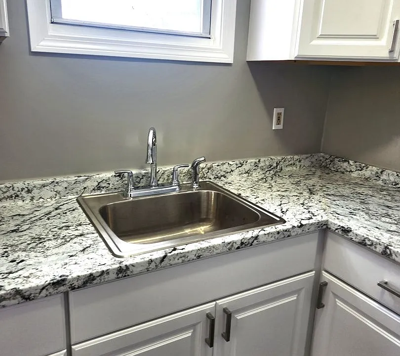 22 Lawn Ave #2F