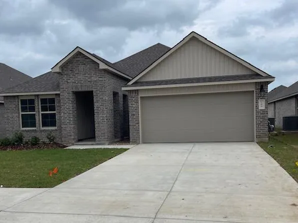 102 Cane Hill Dr, Broussard, LA 70518