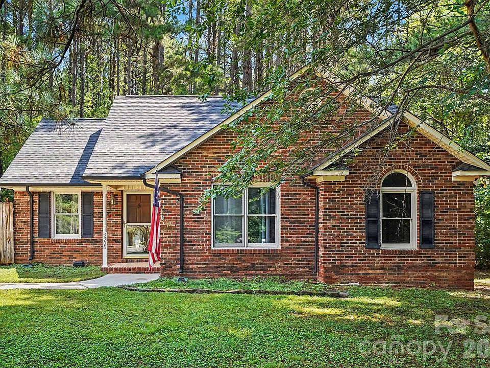 1st image of 3308 Mistywood Dr