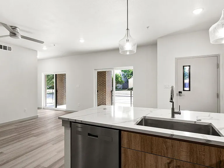 3141 Waits Ave — Photo 14