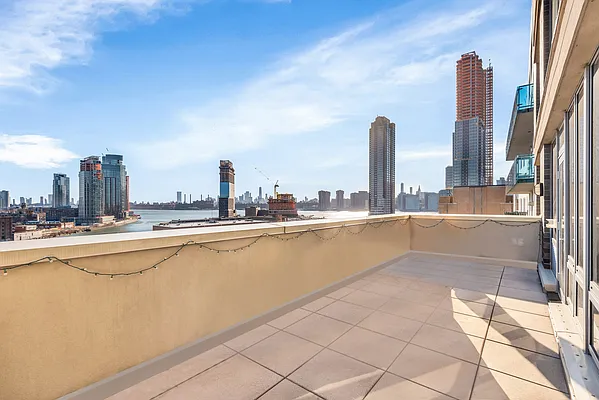 Sold by SERHANT. | media 20