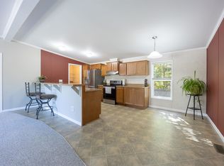 2 Elizabeth Dr, Boscawen, NH 03303