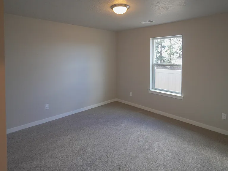 2814 N Cherry Grove Way — Photo 8