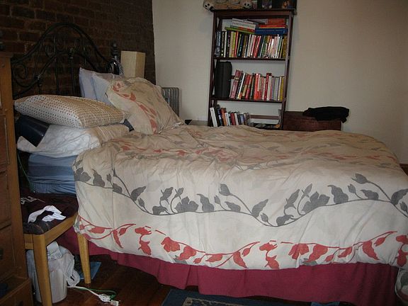 5th image of 217 7th Ave APT 4F