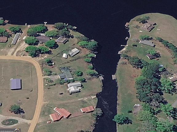 2nd image of 765 Max Deen Dr