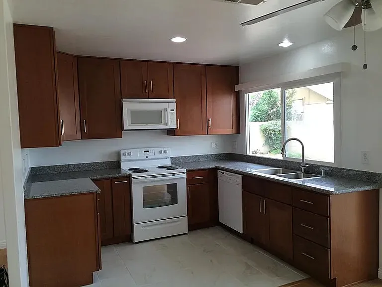 23691 San Dona — Photo 11