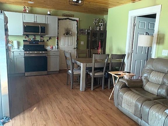 4th image of 342 Thompson Hill Rd #1R