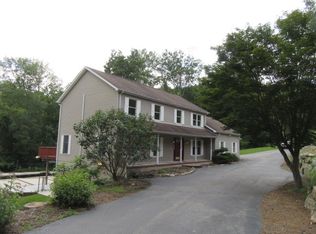 11 Meadowview Ter, Ringwood, NJ 07456