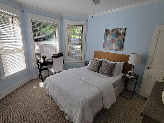Sunny guest bedroom/office