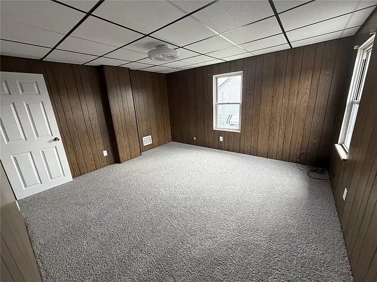 1154 Eisenhower Dr — Photo 36