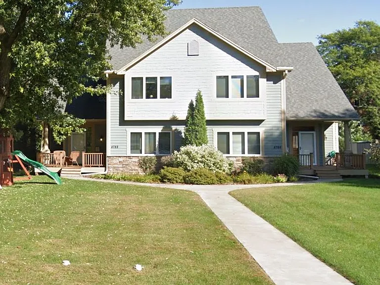 4786 Bald Eagle Ave — Photo 2