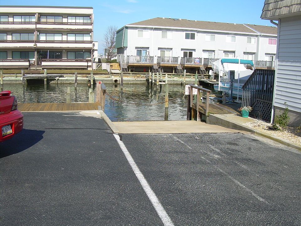 Boat ramp