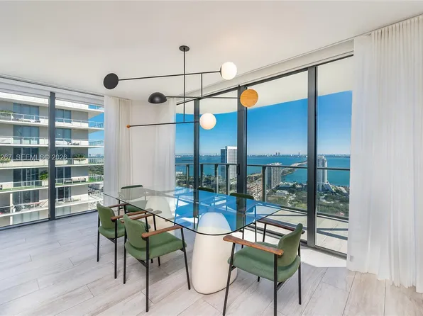 121 NE 34th St, Miami, FL