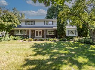 N79W22215 Bramble Dr, Lisbon, WI