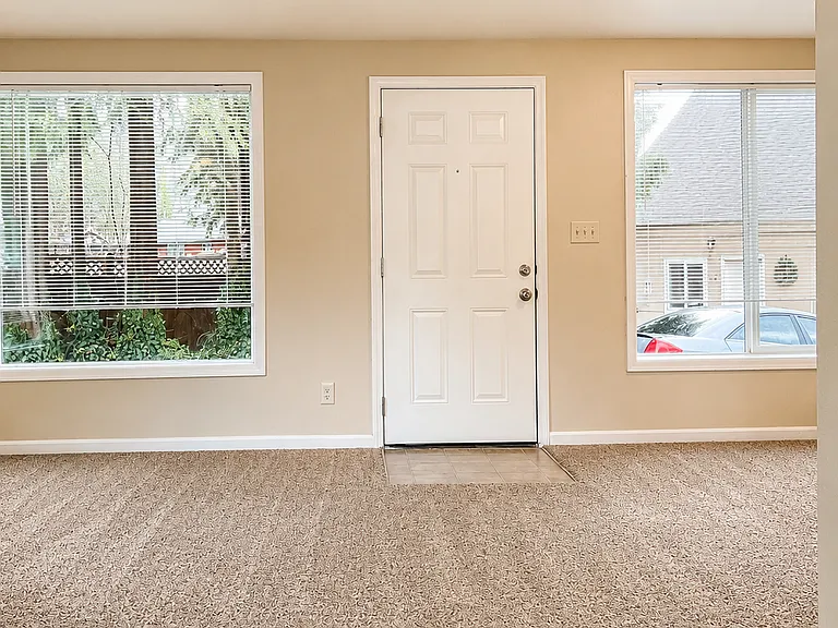 123 W Birch St — Photo 5