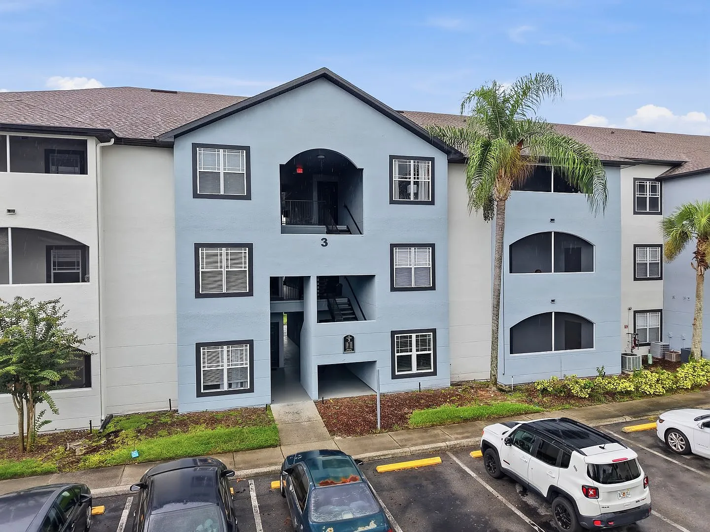 Modern Tampa Palms Condo with Luxury Finishes — Photo 1