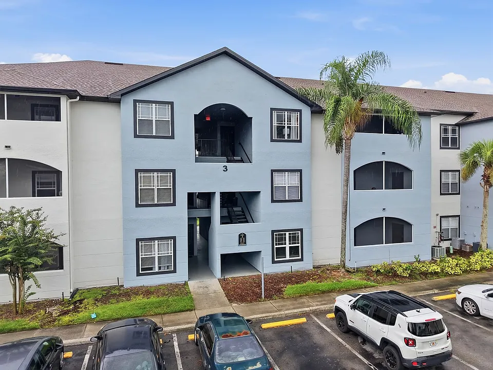 16303 Enclave Village Dr #103