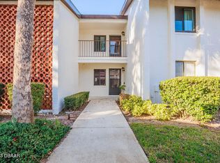 1 Tomoka Oaks Blvd UNIT 104, Ormond Beach, FL 32174