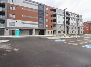 2600 Sandwich West Pkwy #508, Lasalle, ON N9H 2S4