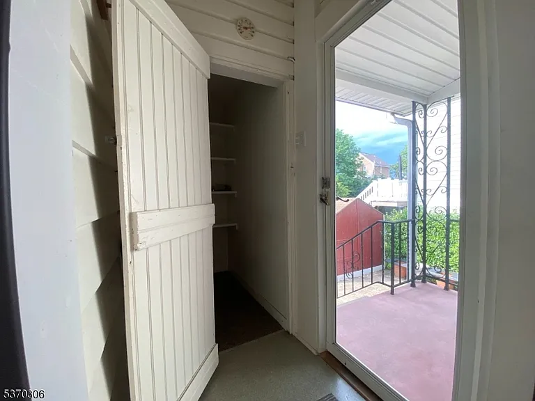 11 Lafayette Ave #1 — Photo 16