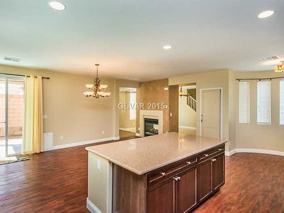 5th image of 10611 Mentesana Ave