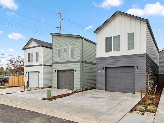 2nd image of 13789 NE 20th Cir